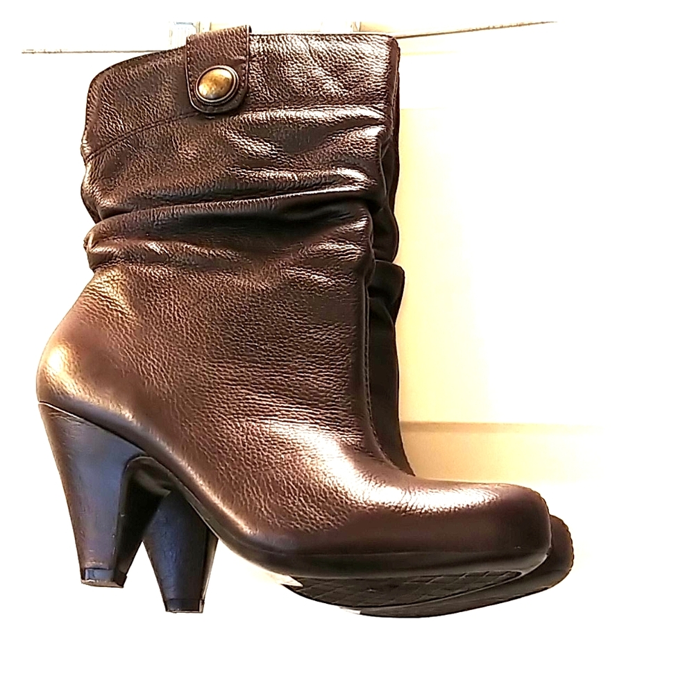 Brown boots